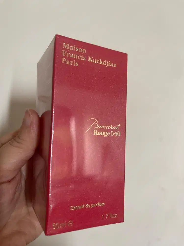 Pafume baccarat unisex