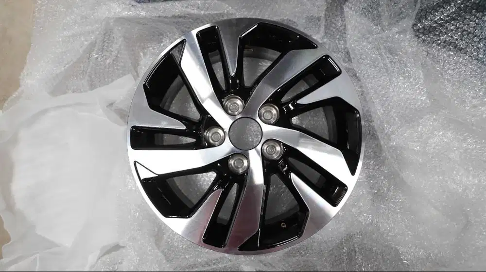 VELG TOYOTA RUSH 2016 RING 16, 42611BZ830