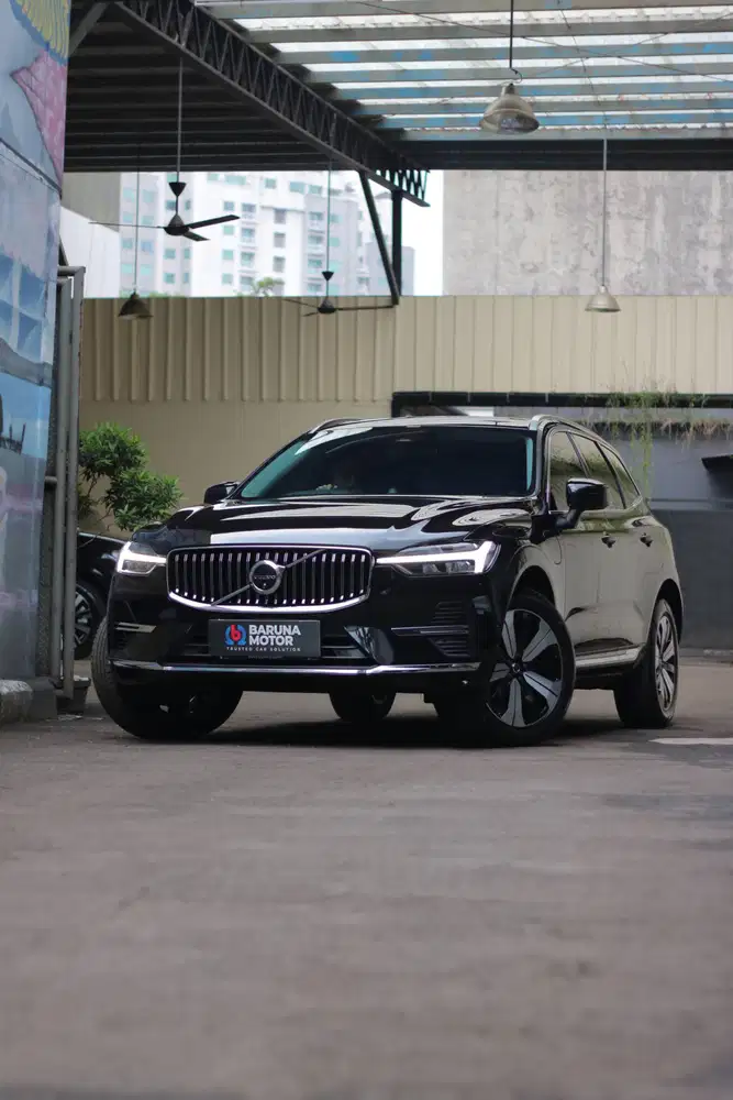 VOLVO XC60 T8 AWD PHEV 2024