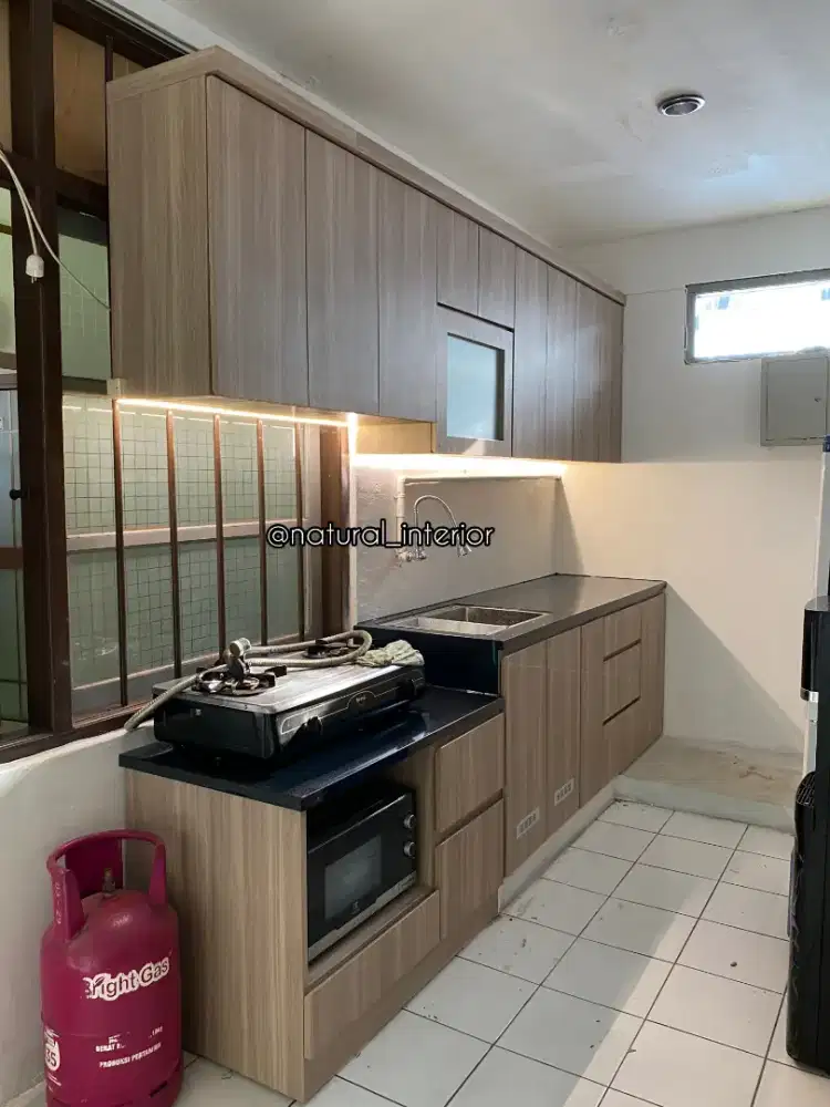 Kitchenset satu garis