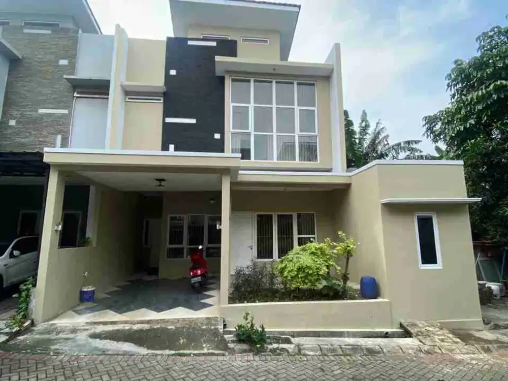 Rumah 2 lantai di pondok kelapa Jakarta Timur