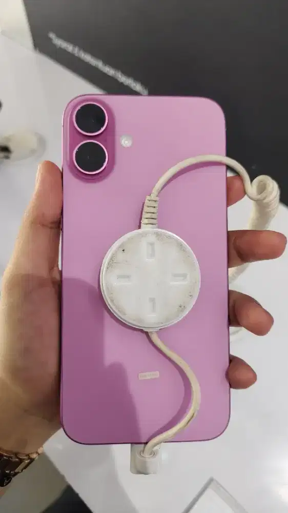 CICILAN HP IPHONE 16