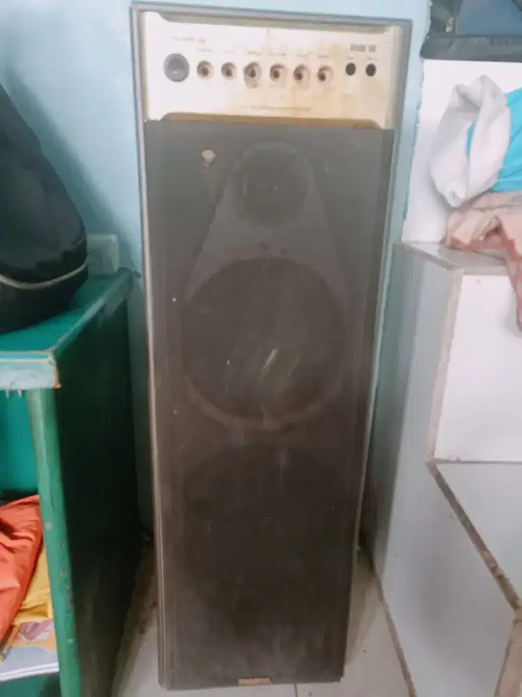 Di jual ampli & spiker
