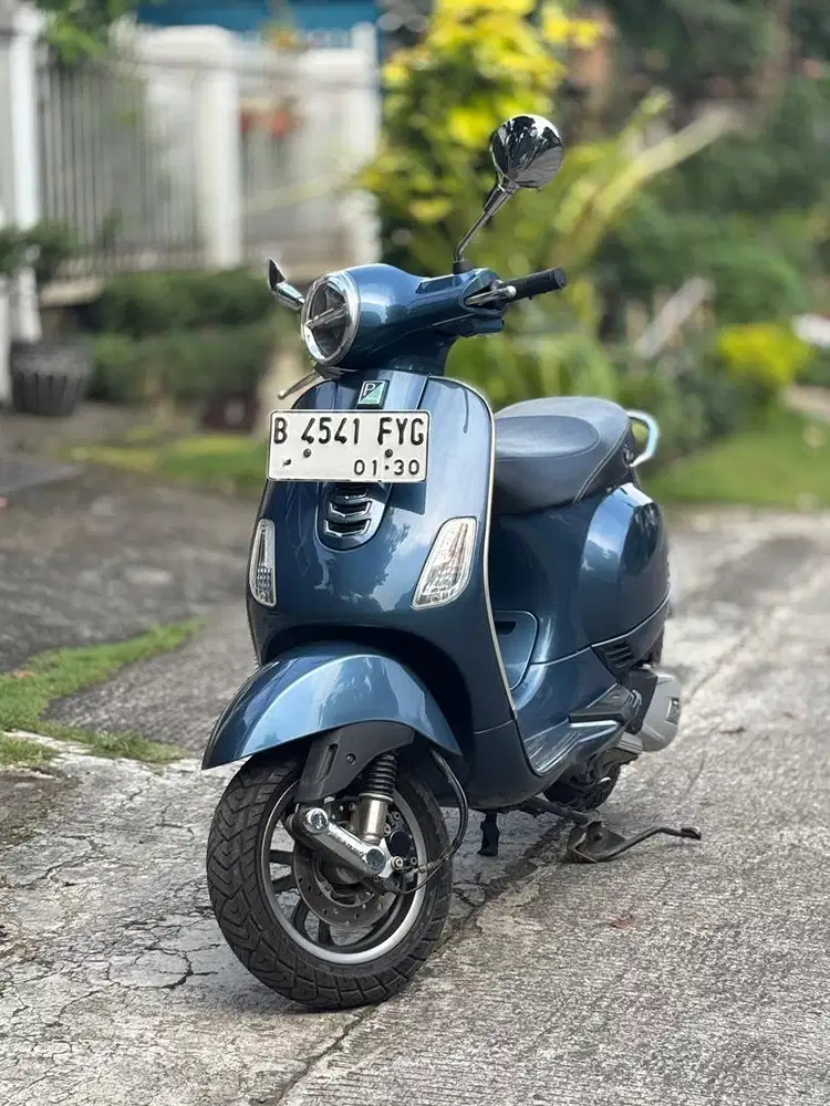Vespa iget 125 tahun 2025
