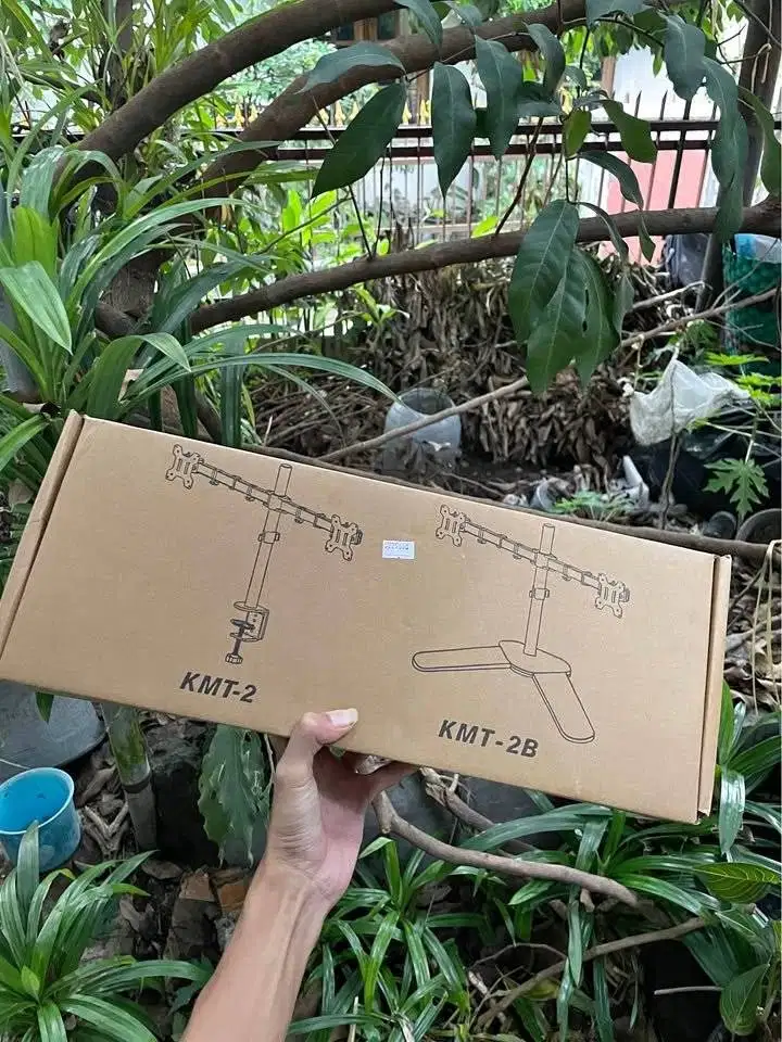 ANEKA MACAM BRACKET UNTUK TV, MONITOR & PROYEKTOR SIAP PAKAI