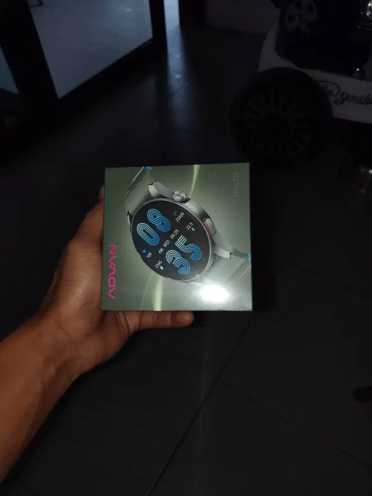 Masih segel dalam kotak