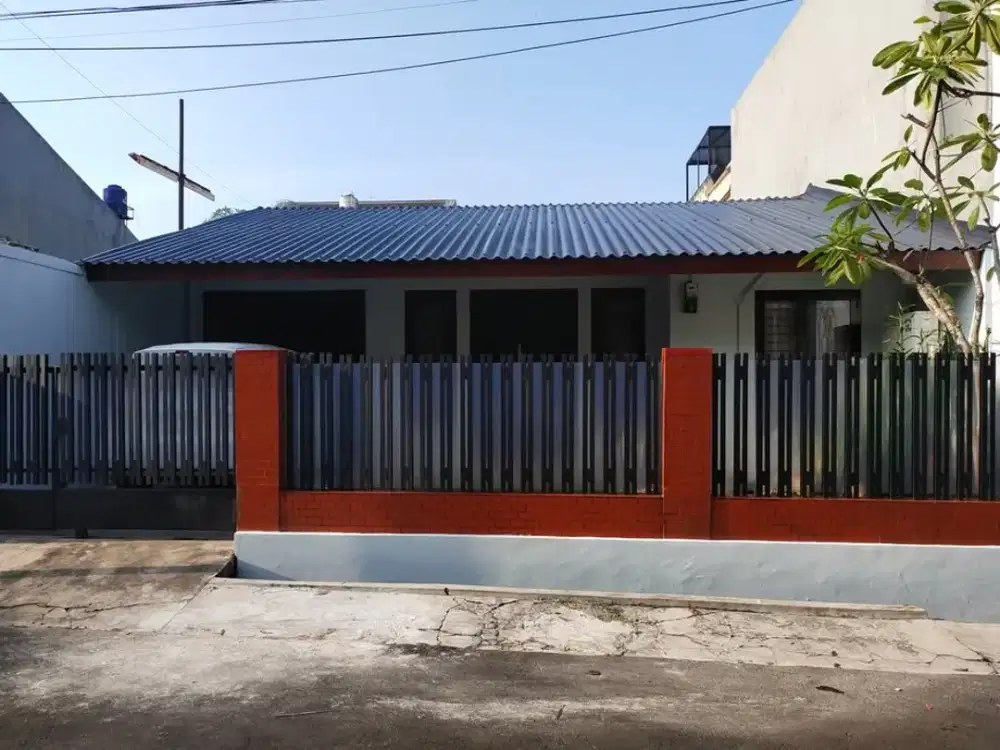 Dijual Rumah Strategis Dekat STAN di Sektor 5 Bintaro Ip-17425