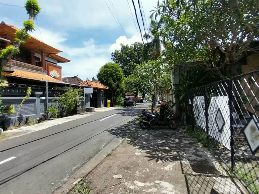 Rumah 1 Lantai Ex Mebel Disewakan, di Denpasar Barat