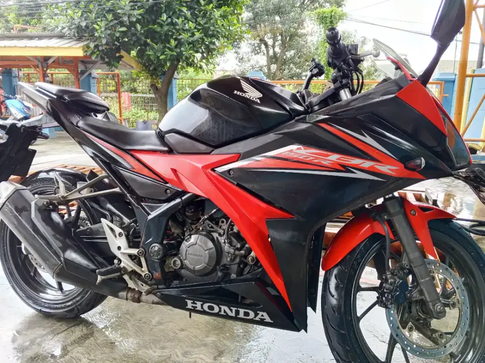 Honda CBR 150 (2018)