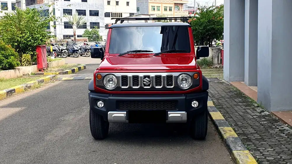 Suzuki Jimny 1.5 4x4 5 Door AT Merah 2025 NIK 2024 Like New Low KM 2Rb