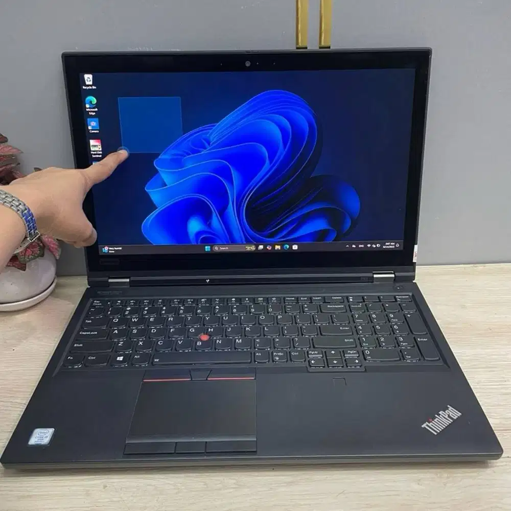 laptop lenovo thinkpad P53 core i9 vga 4gb layar 4k touchscreen DL-ETM