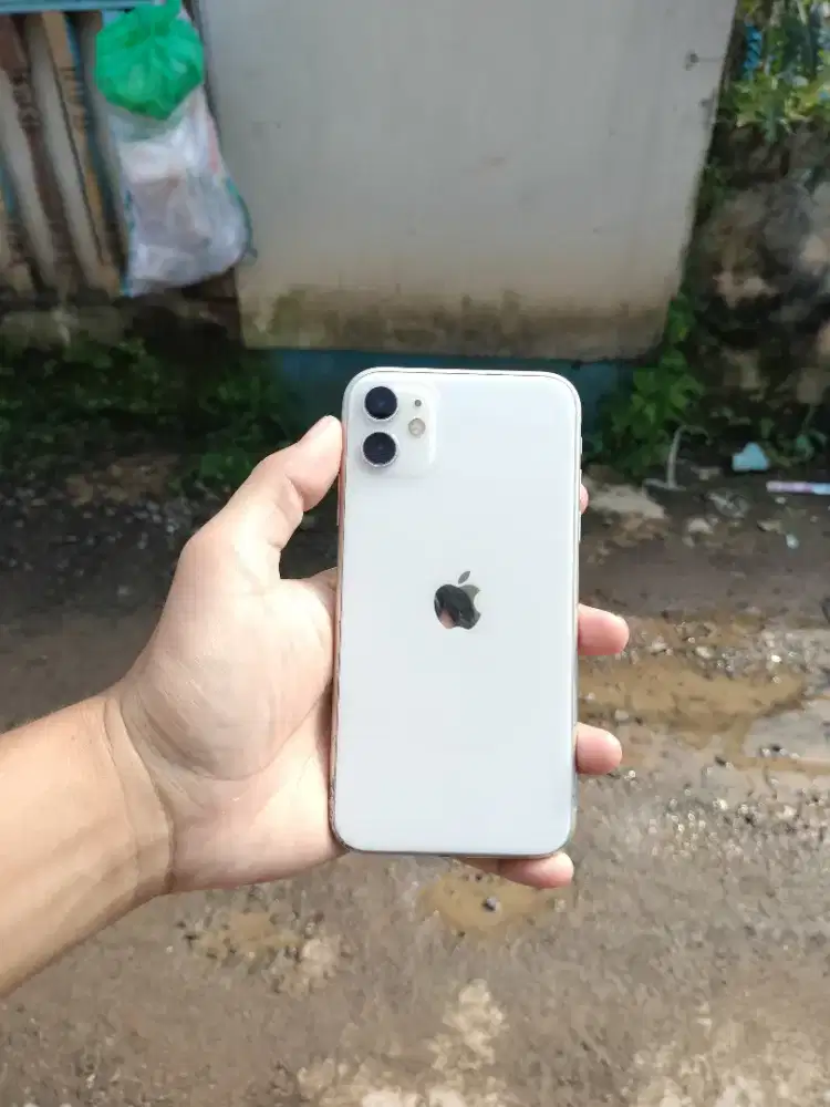 iPhone 11 128gb iBox
