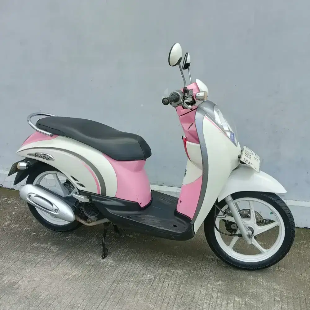 Honda Scoopy 2012 komplit