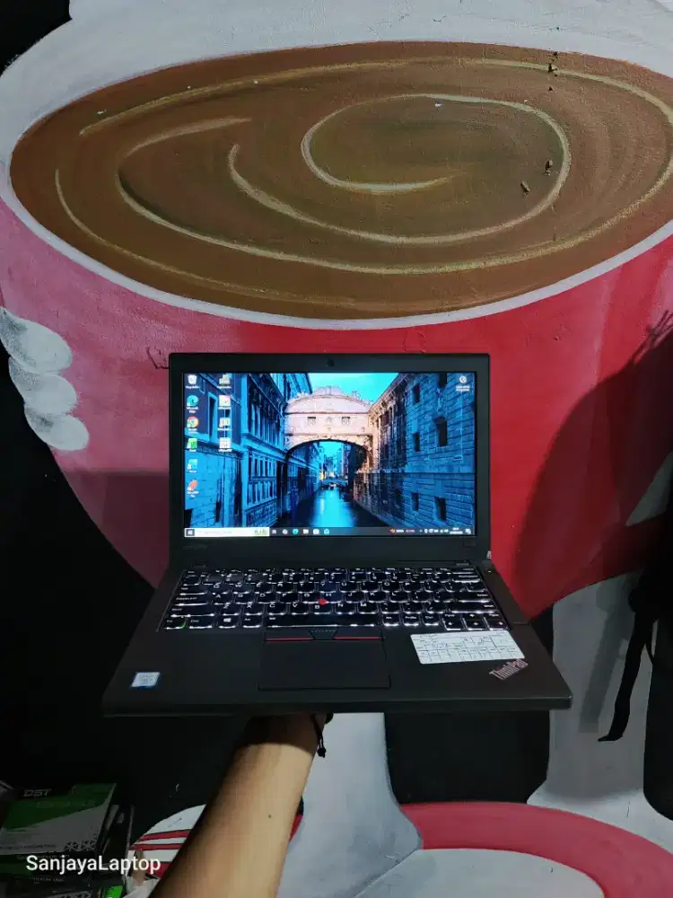 Lenovo Thinkpad X260 I7 ram 8Gb HDD 500Gb