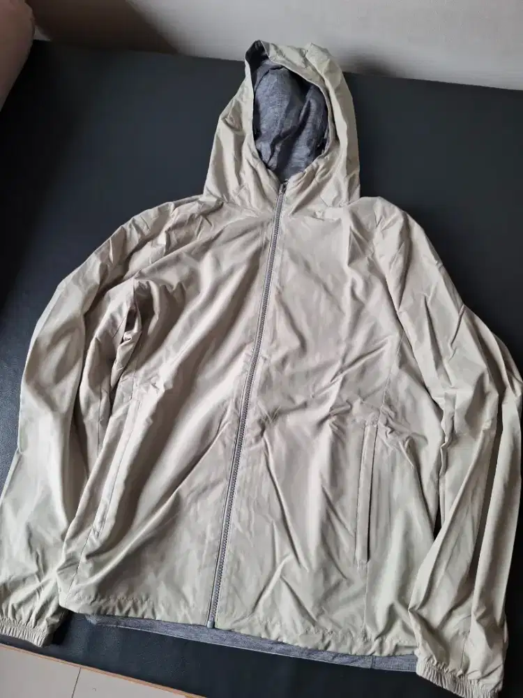 Jaket Uniqlo Parka Reversible