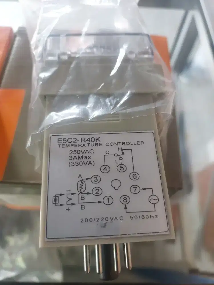 Temperature Controller E5C2 FORT