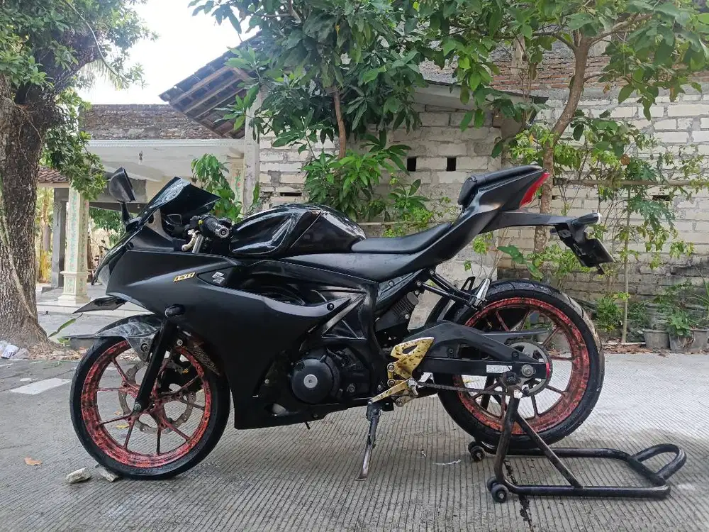 [Jual Santai] Suzuki GSX R-150 Full Original Part