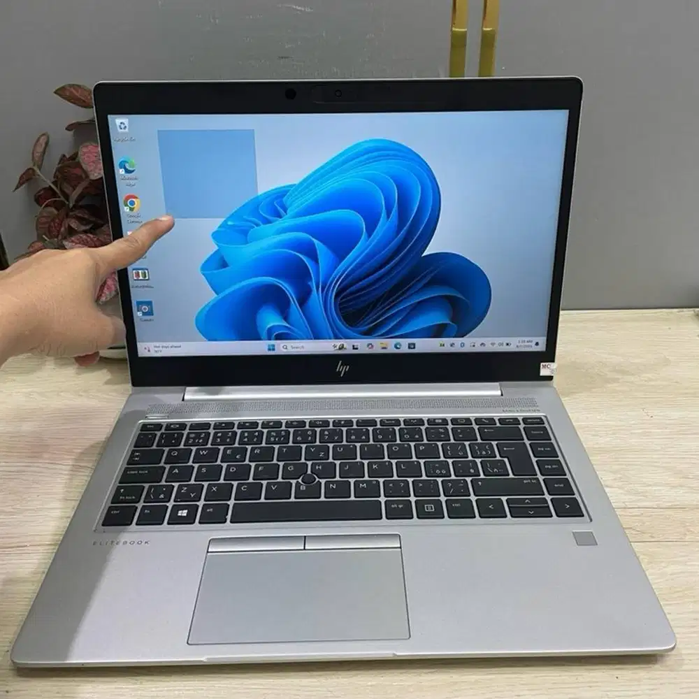 laptop Hp Elitebook 745 G6 amd ryzen 5 3500 layar touchscreen DL-ETM