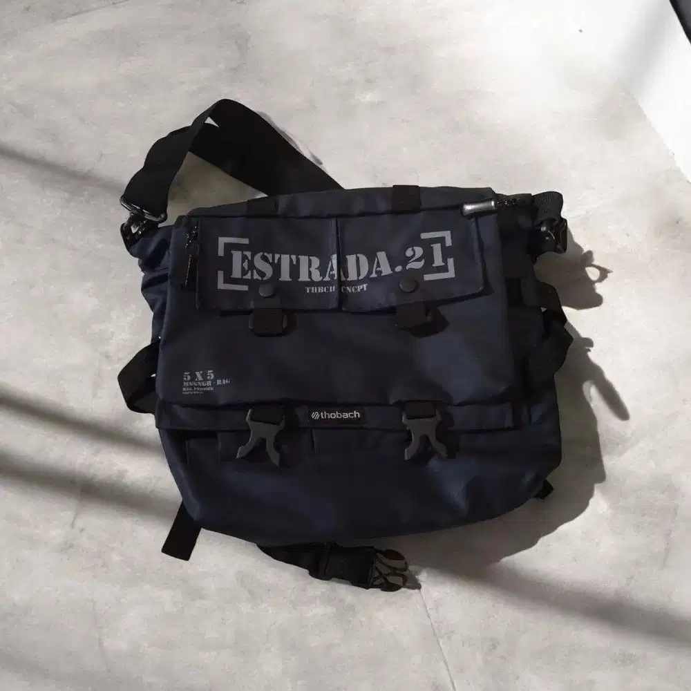 Tas bekas pakai THOBACH Slingbag Waterproof ESTRADA