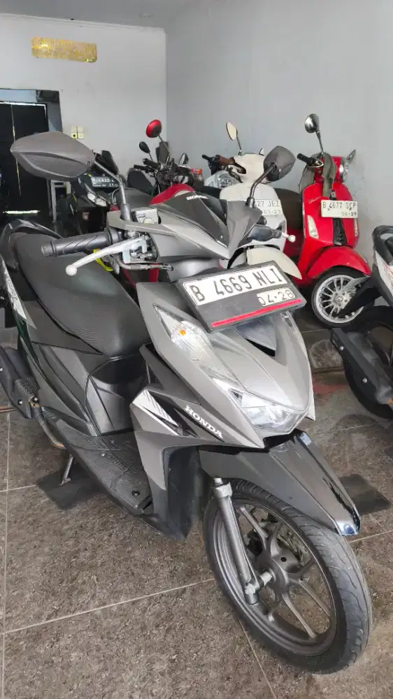 JUAL HONDA BEAT 2023 KM 35 RB