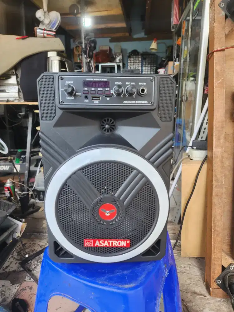 Speaker aktive merek asatron