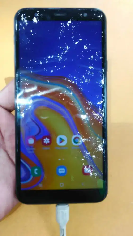 samsung J4 plus ram 2