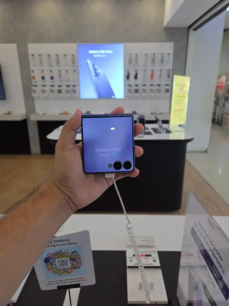 SAMSUNG FLIP 7 PROMO CASH BACK HINGGA 1 JT