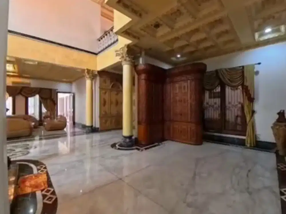Dijual Rumah Permata Buana 3 Lantai Kembangan Jakarta Barat