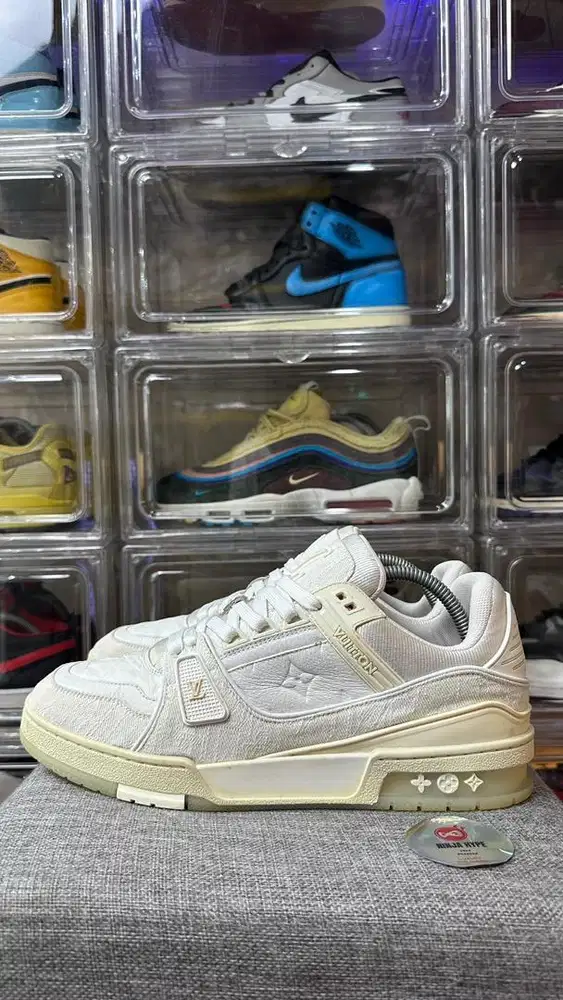 LOUIS VUITTON TRAINER MONOGRAM WHITE DENIM SNEAKERS