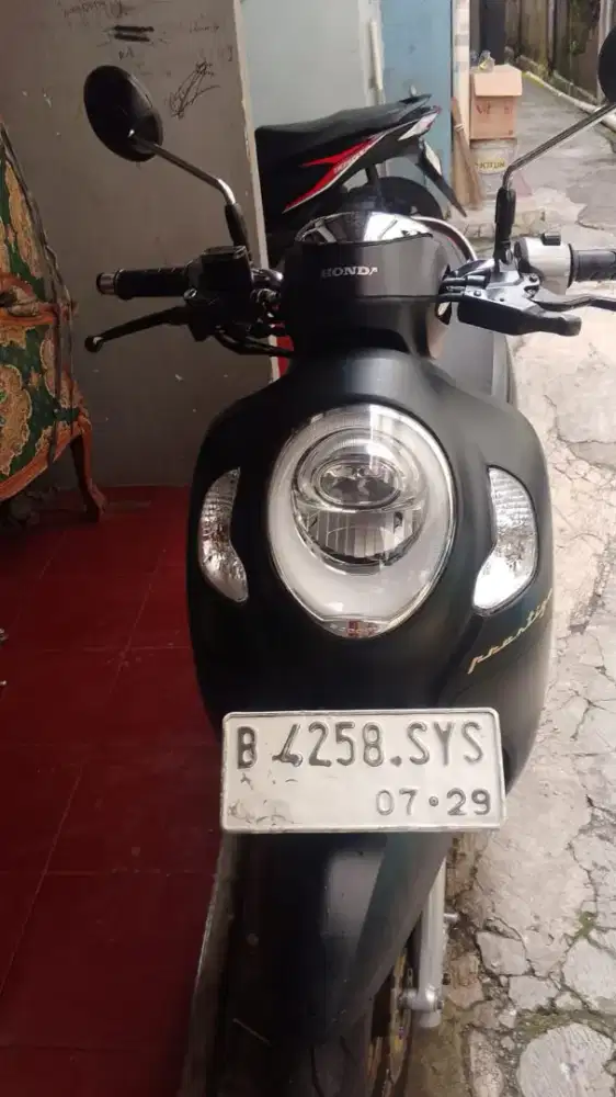 Scoopy Prestige 2024