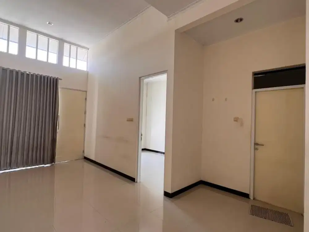 Dijual Rumah Taman Kopo Indah 5 Bandung Siap Huni