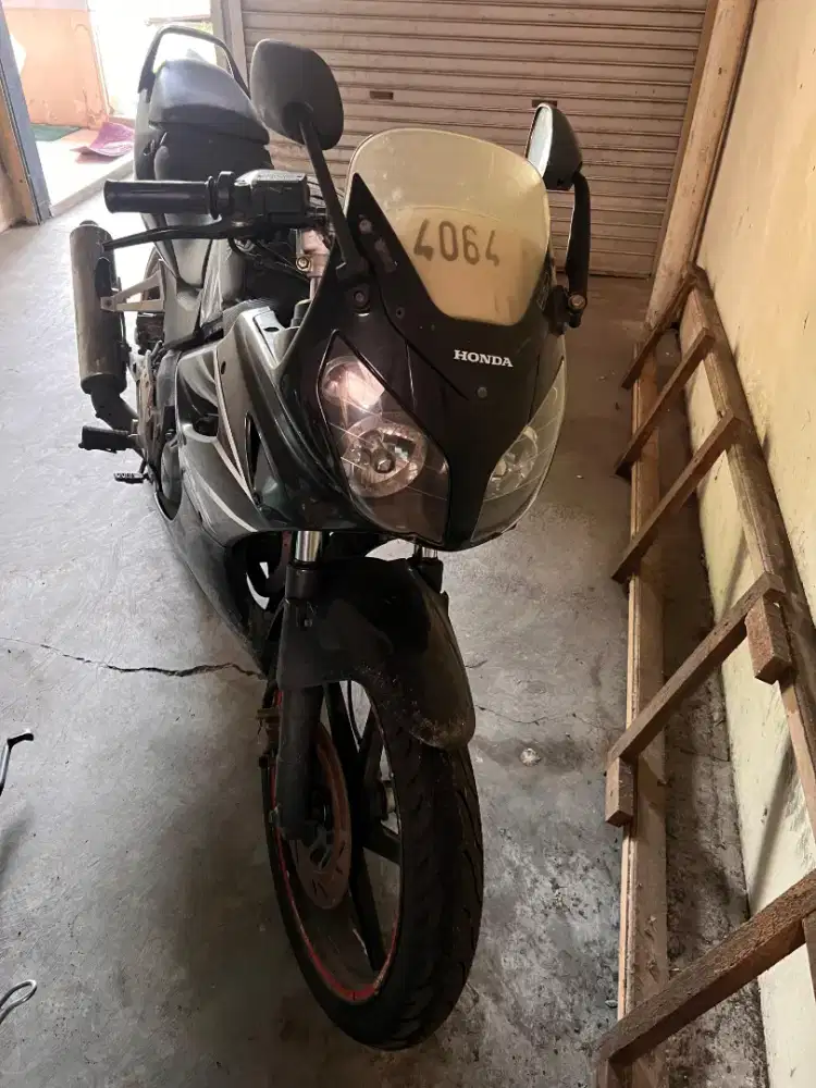Honda CBR 150R Thailand