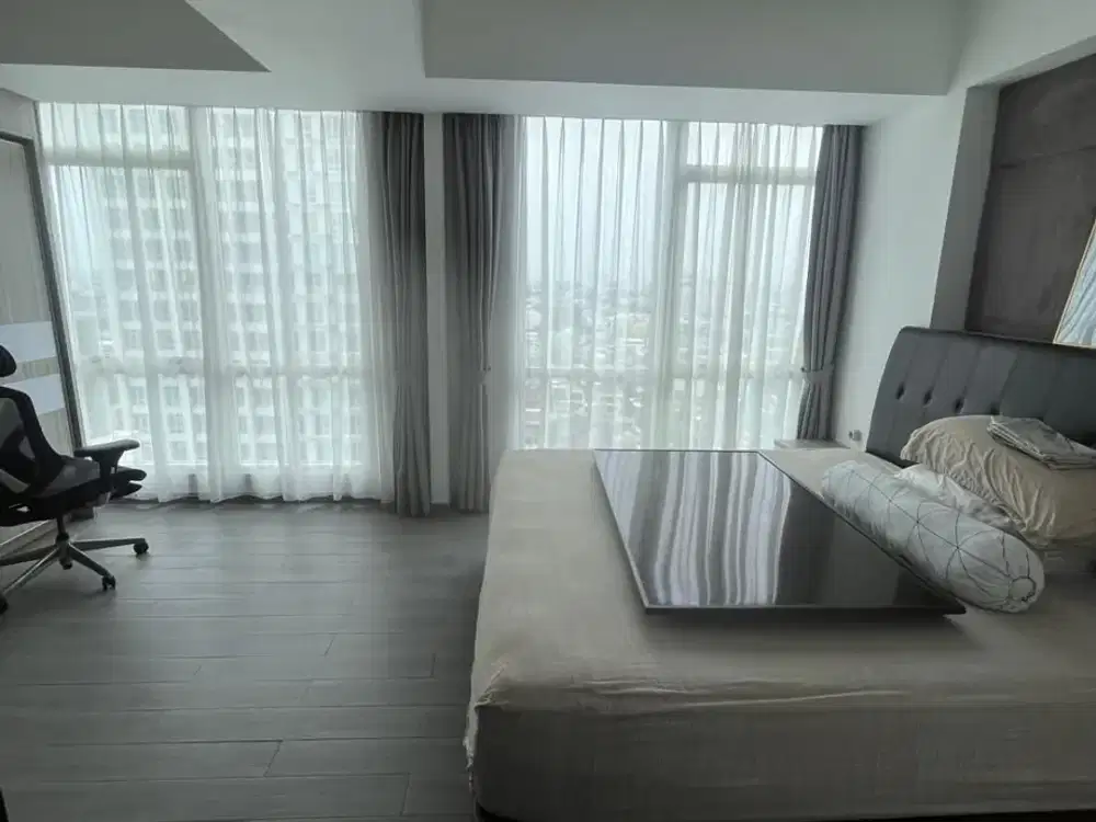 Jual Apartemen Kensington Tower Dallington Lantai 16 , Full Furnished, Nego