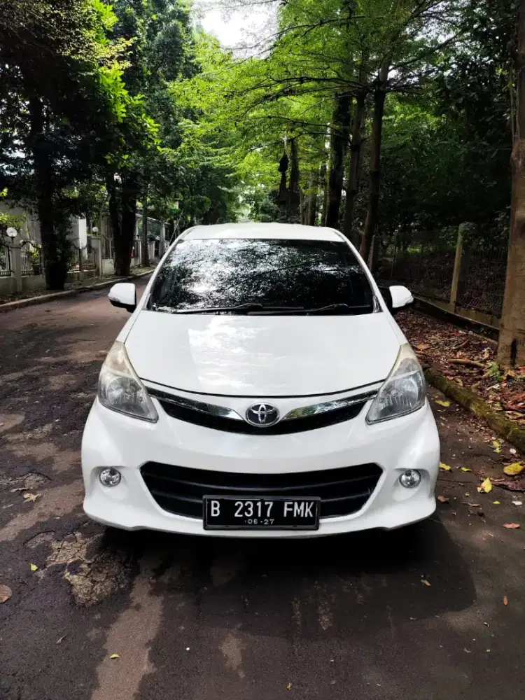 Toyota Veloz 1.3 AT 2012