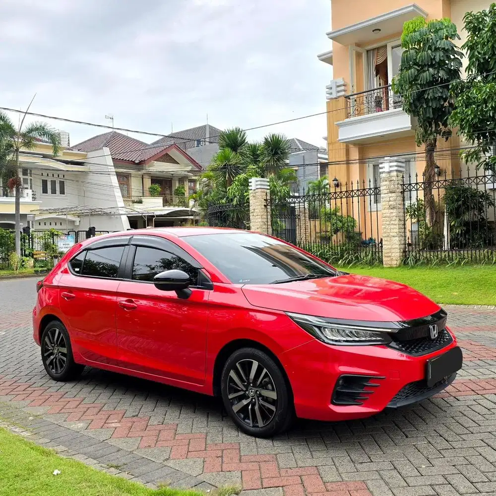 Honda City Hatchback RS AT 1.5 CVT 2022