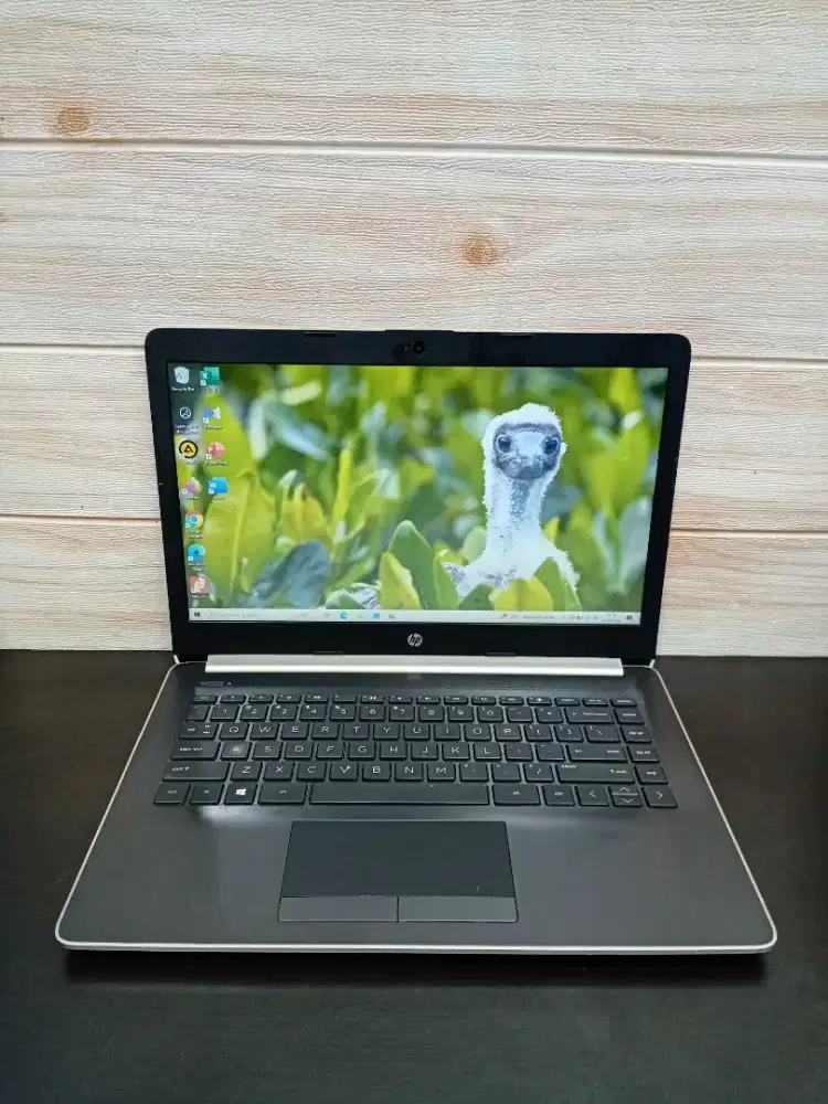 Hp 14-CM0068AU Processor AMD A9-9425 Ram 4GB 
SSD NVMe 256gb