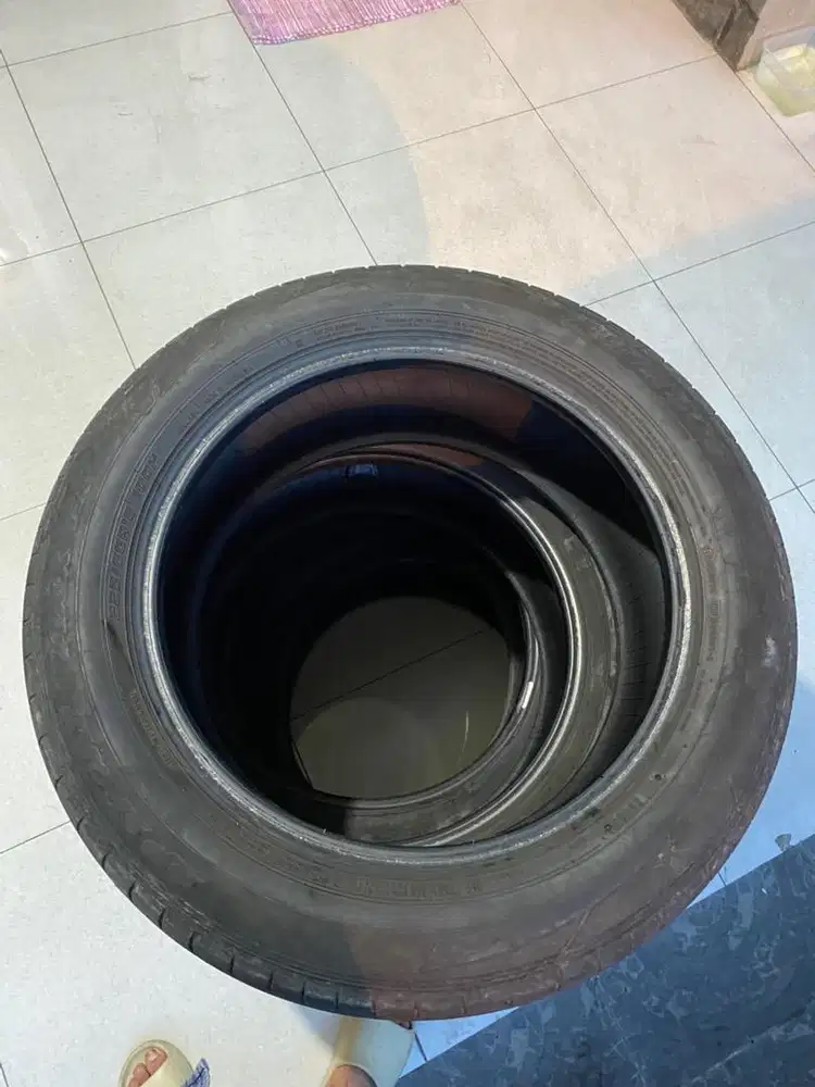ban DUNLOP SPORTMAX 225/60 R18