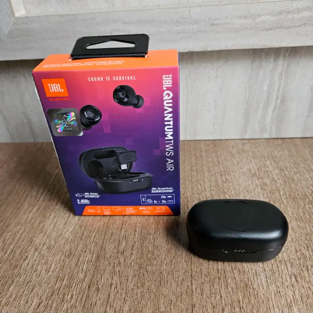 Earphone JBL Quantum TWS Air