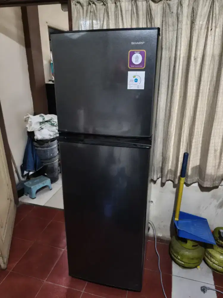 DIJUAL KULKAS Sharp SJ 316 2 Pintu