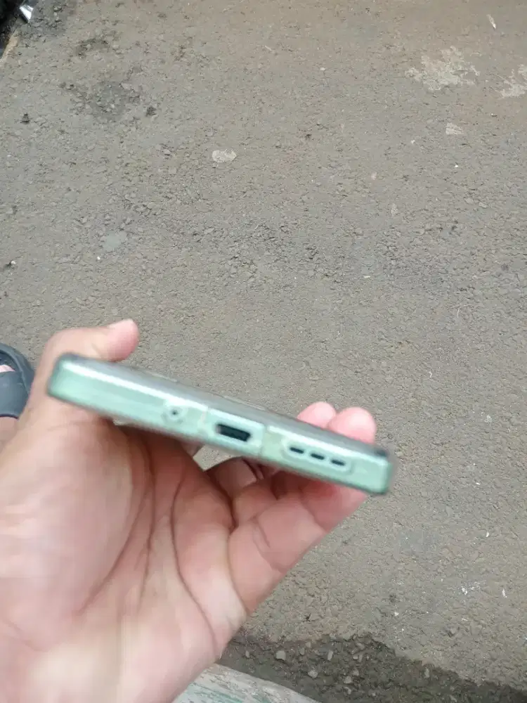 Jual aja pocco c65 8/256
