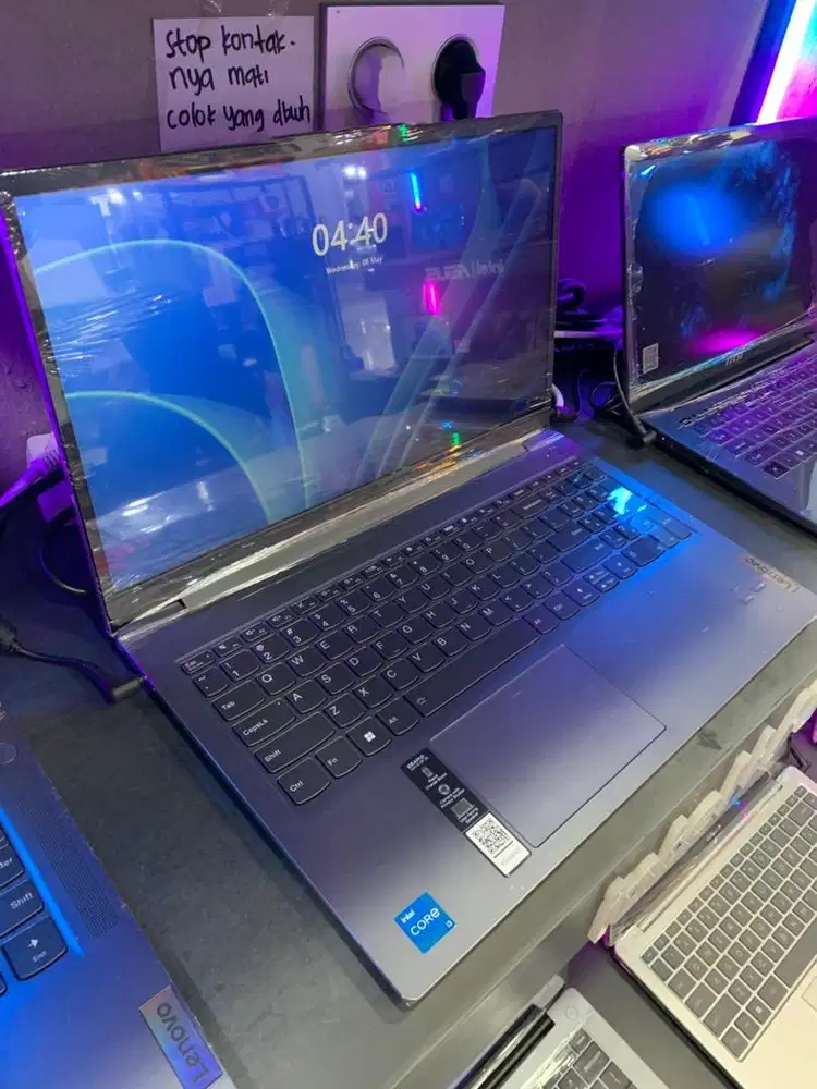 di jual lenovo ideapad slim 3i