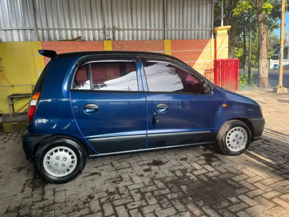 Mobil visto 1000 cc