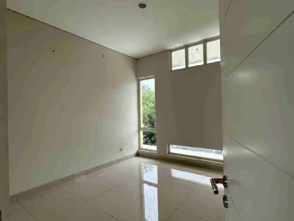 rumah bagus siap huni 2 lantai di harapan indah 2 bekasi