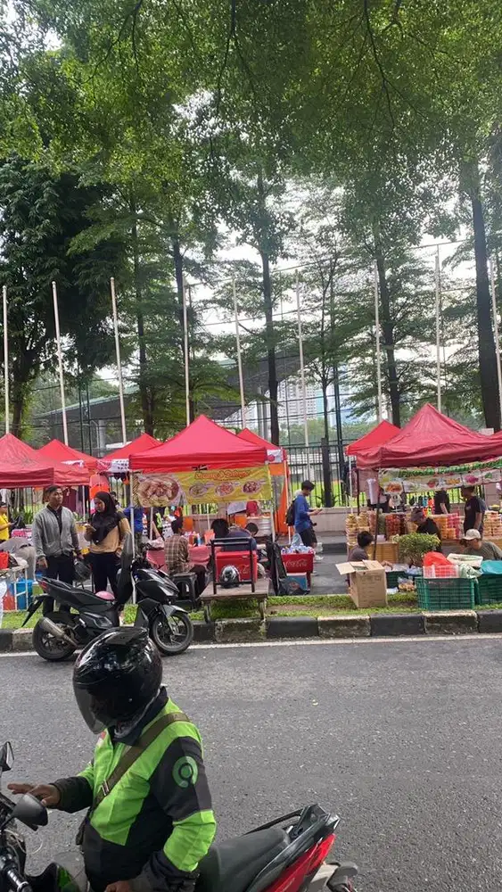 Lowongan di penyetan dan ayam bakar