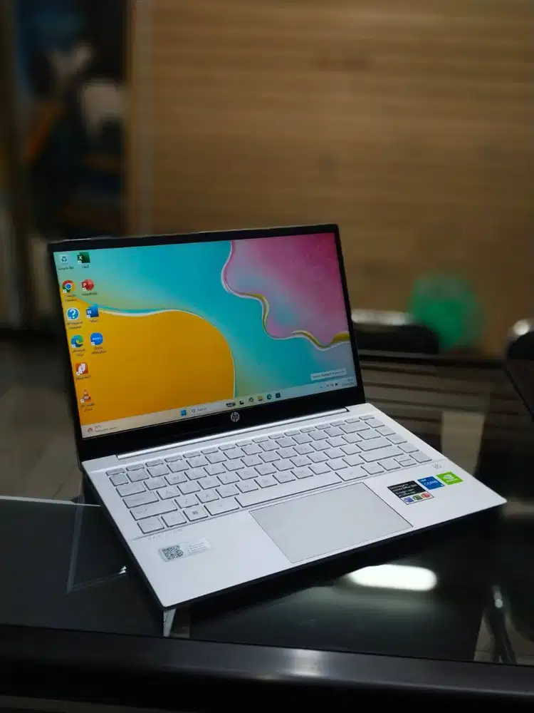 HP Pavilion 14 DV2027TX i5 1235U RAM 8 SSD 512GB NVMe NVIDIA MX550 2GB