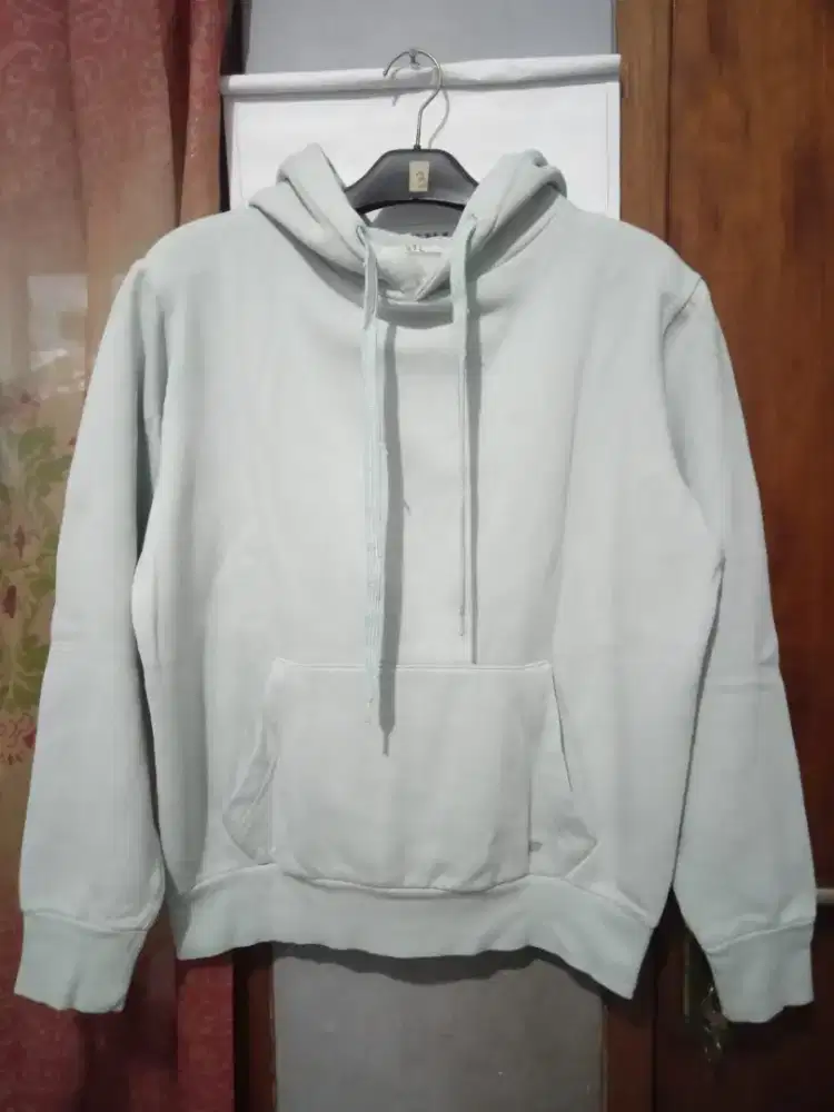 hoodie dan crewneck