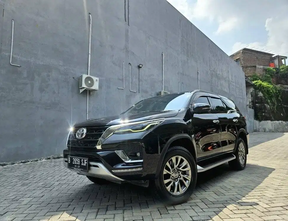 fortuner vrz 2.4 2021
