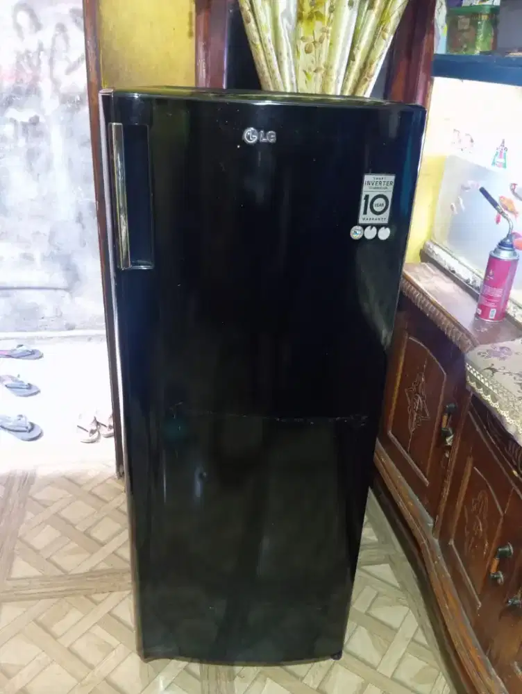 Frezzer RAK merek LG 6 RAK