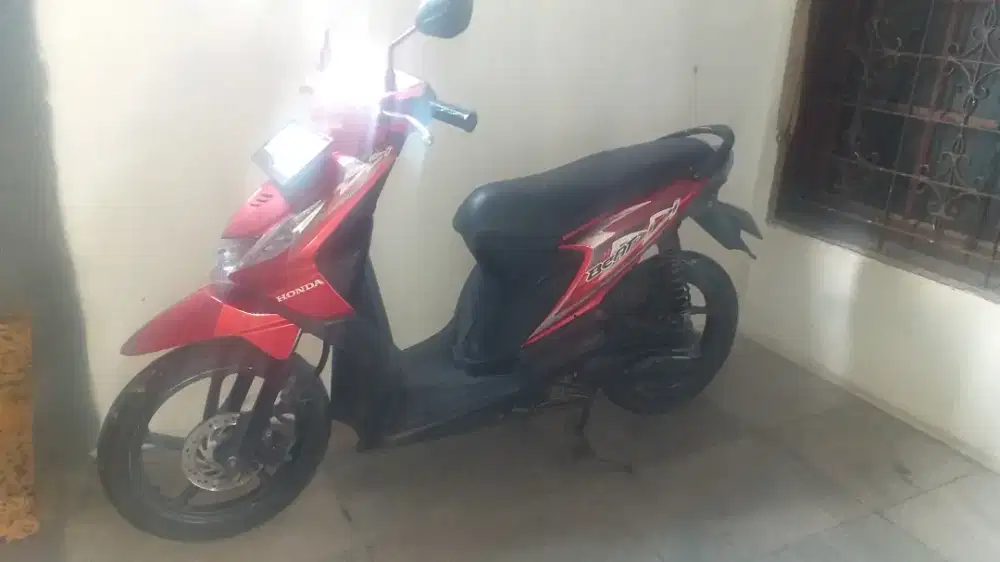 Honda beat karburator th 2012 lengkap , jual 7,2jt nego