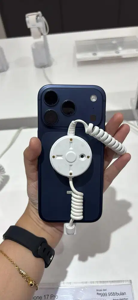 READY IPHONE 17 PRO
